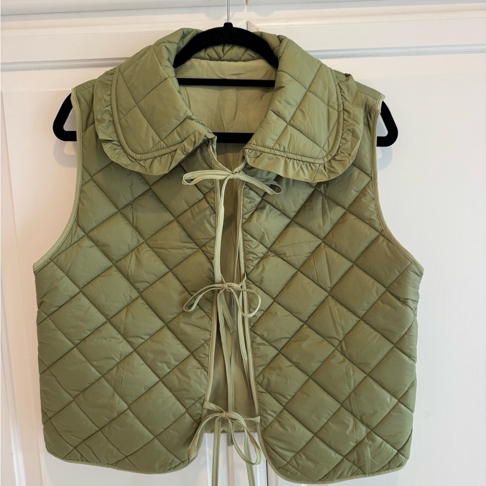 Green Quilted Vest - Picture 2 of 3
